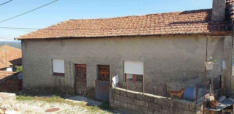 Casa de Habitação, p/ restaurar, Barbadães Baixo, Vila Pouca de Aguiar - Grande imagem: 2/2