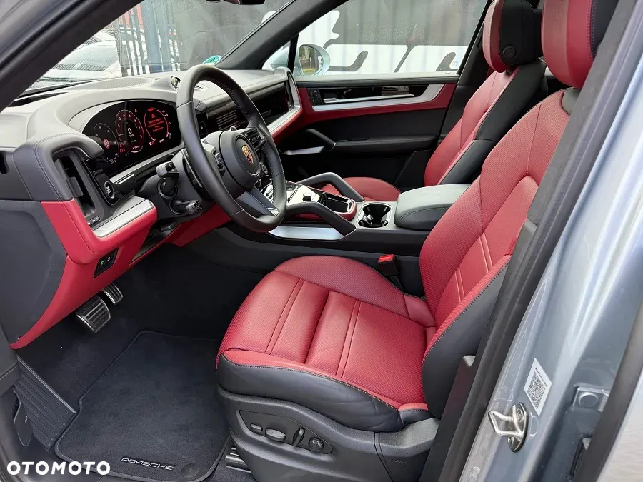 Porsche Cayenne Tiptronic S - 12