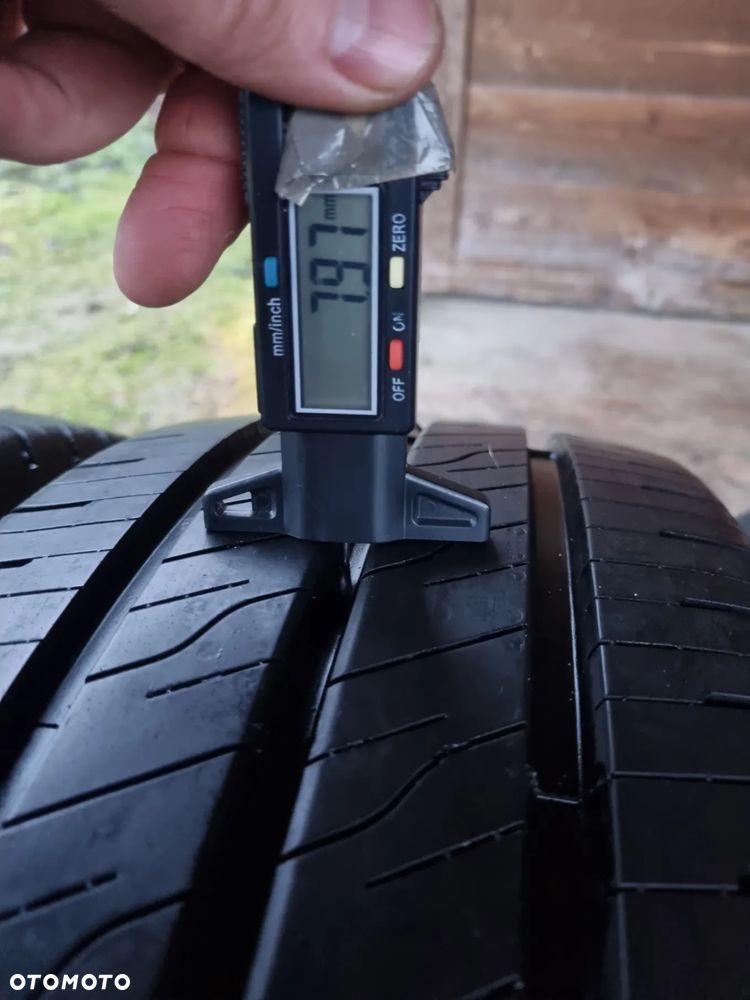 Opony Goodyear EfficientGrip Cargo 2 215/65R16c 109T 2023r.4x8mm super stan - 8