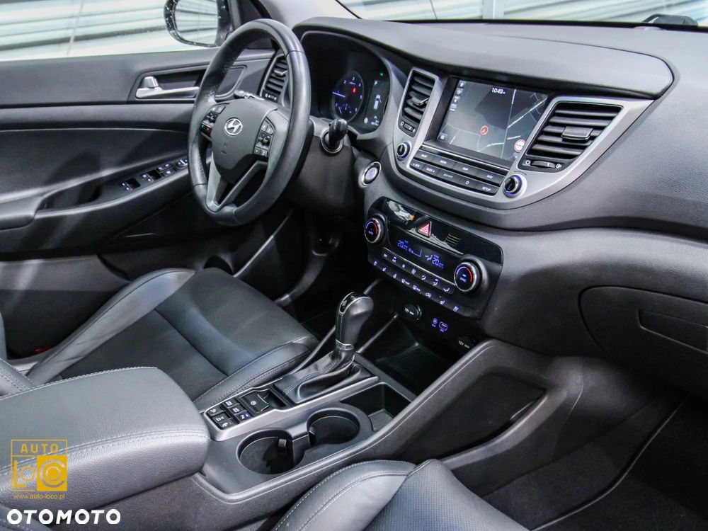 Hyundai Tucson 2.0 CRDI 4WD Automatik Premium - 17