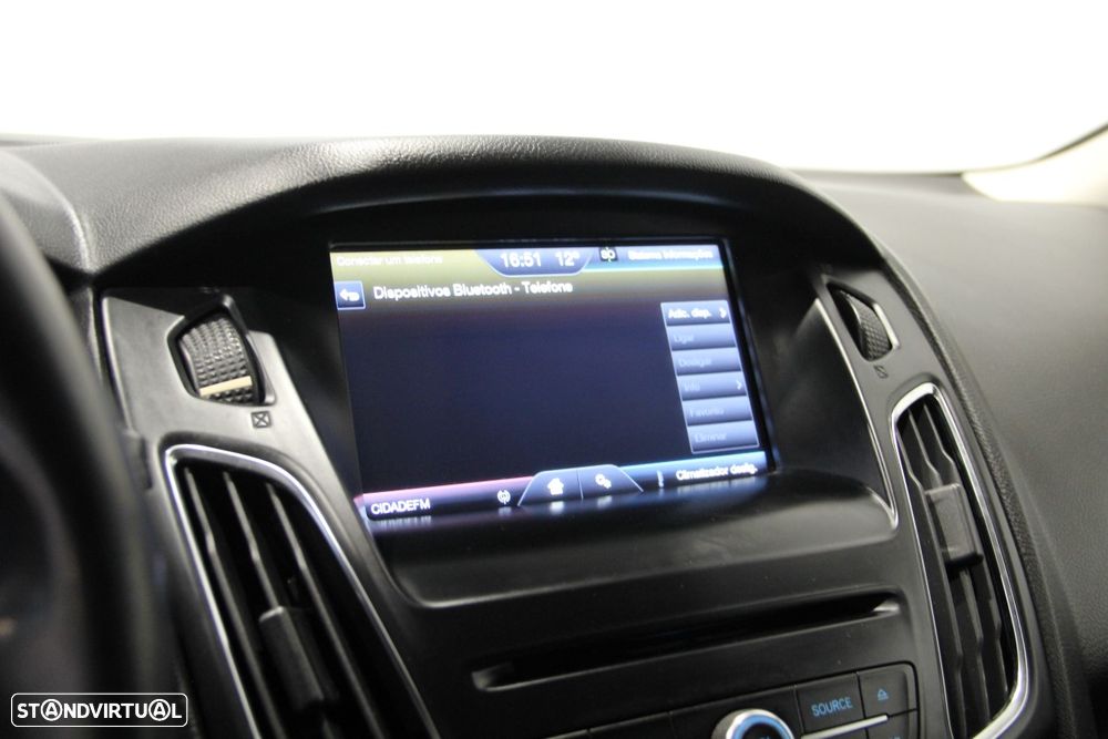 Ford Focus SW 1.5 TDCi Titanium - 19