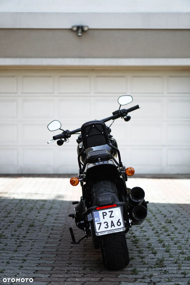 Harley-Davidson Softail Fat Bob - 12