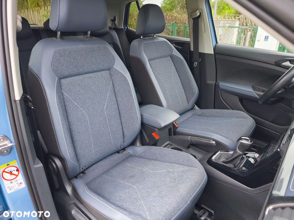 Volkswagen T-Cross 1.0 TSI OPF DSG Life - 17