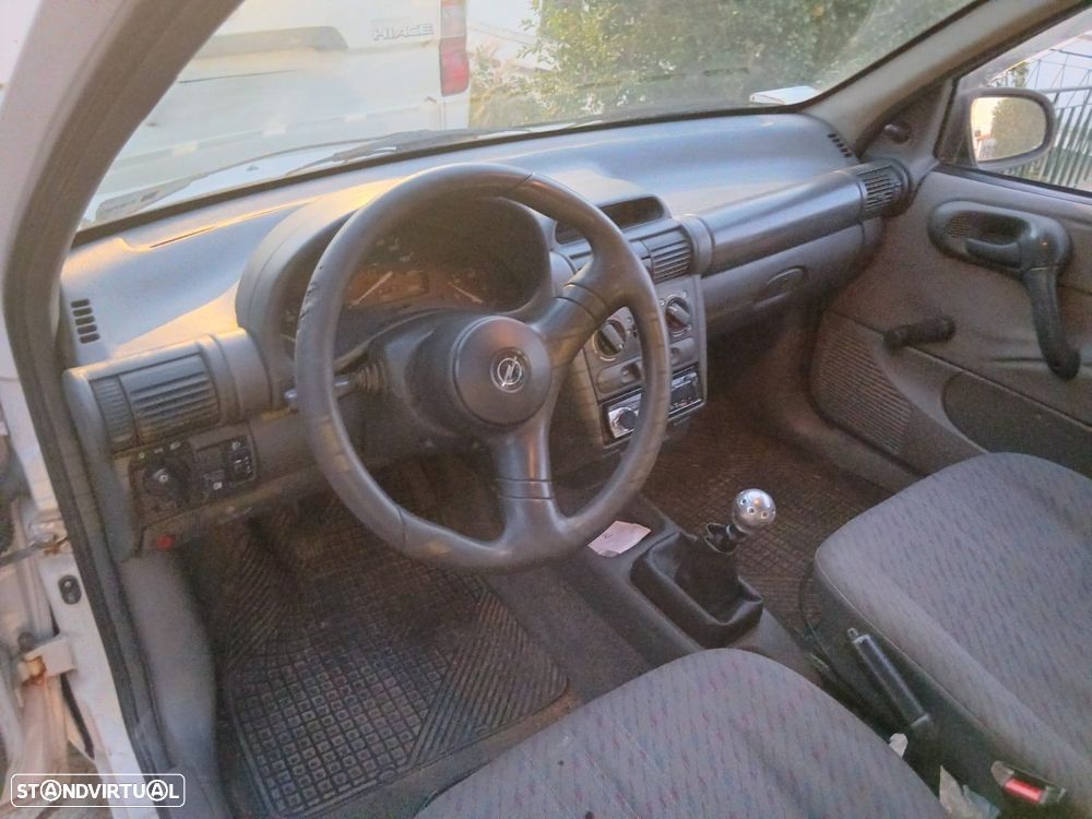 Opel Corsa - 7