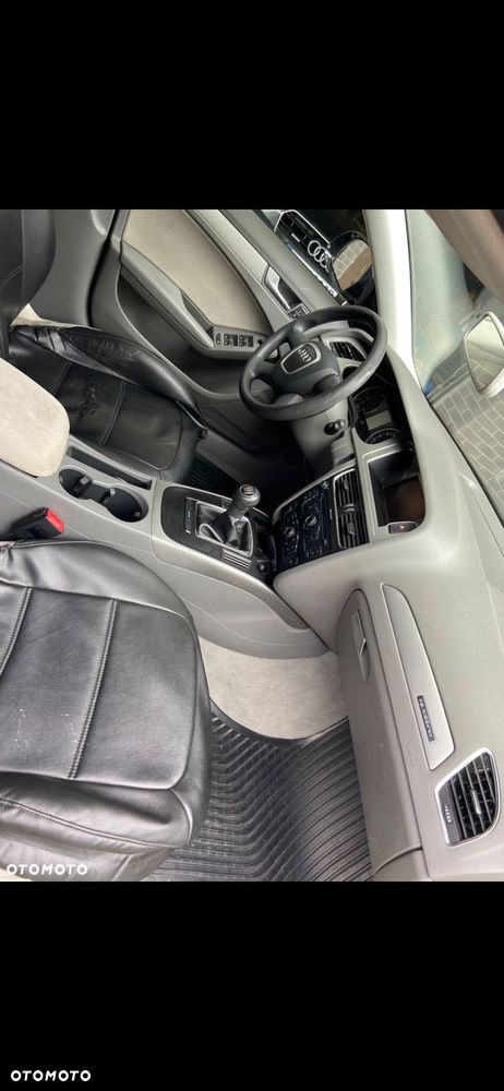 Audi A4 Avant 2.0 TDI DPF Quattro - 13