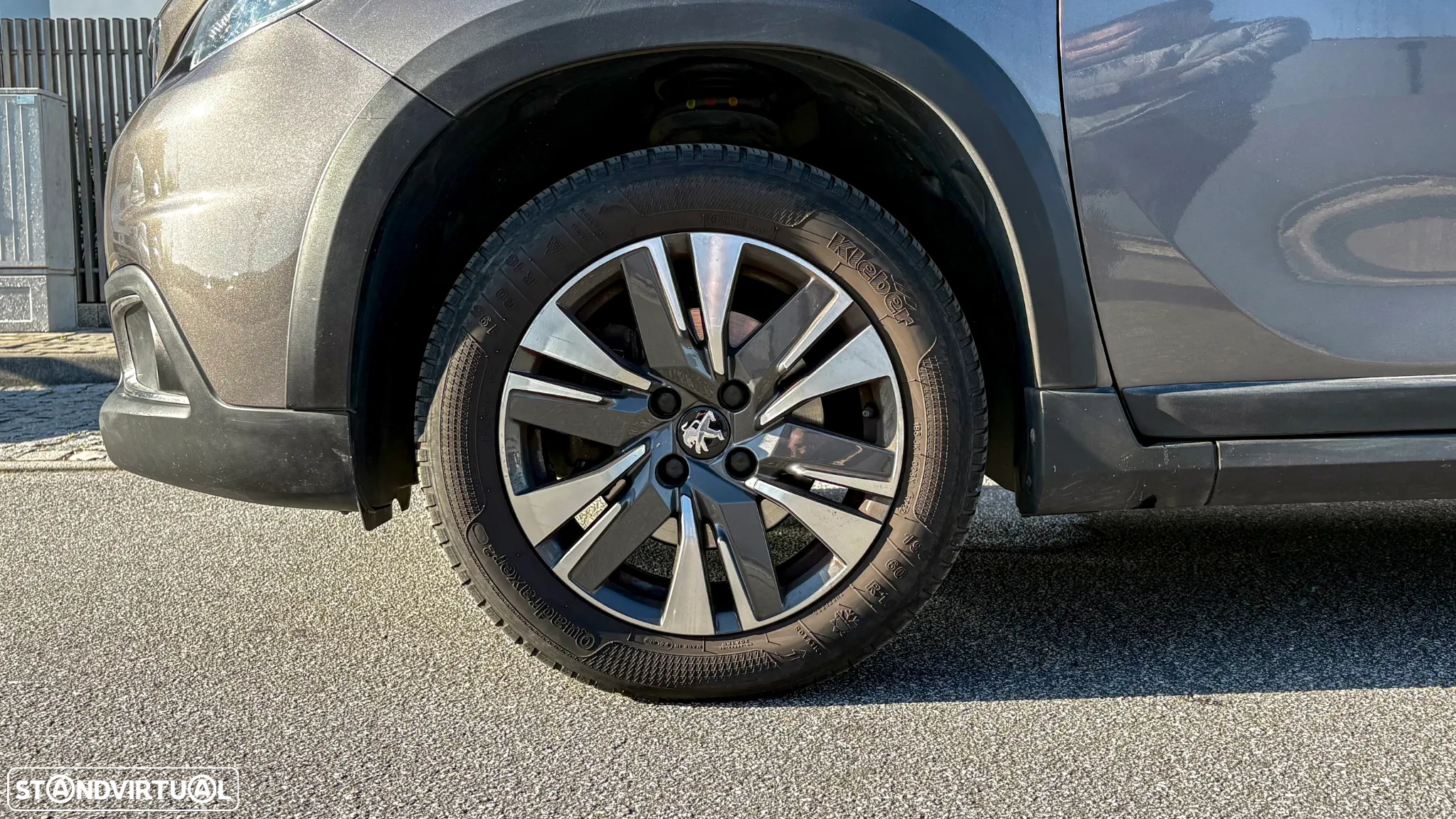 Peugeot 2008 PureTech 110 Stop&Start Allure - 12
