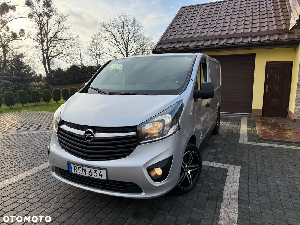 Opel Vivaro - 1