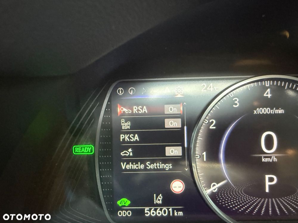 Lexus ES 300h Business Edition - 19