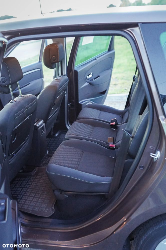 Renault Scenic - 19
