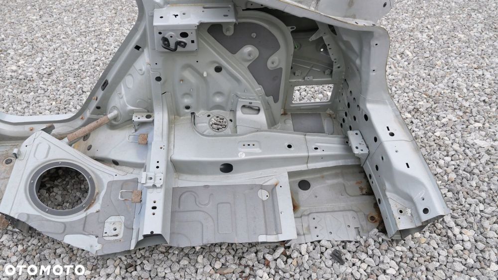 bmw f26 x4 ćwiartka błotnik prawy tył prawe tylne pas tył - 3