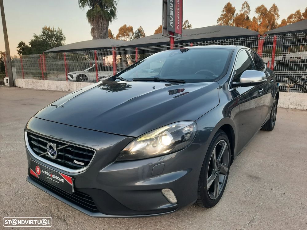 Volvo V40