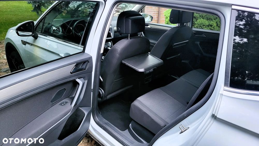 Volkswagen Tiguan Allspace 2.0 TSI 4Mot Comfortline DSG - 24