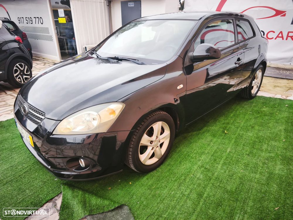 Kia Ceed S Coupé 1.4 CVVT EX - 29