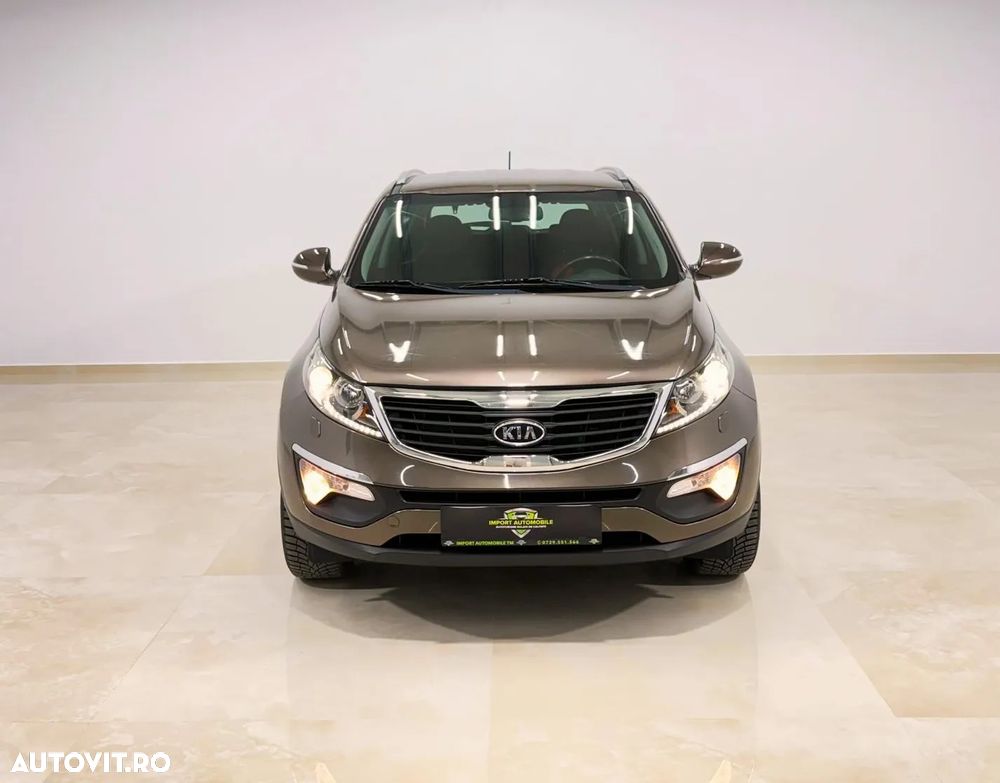 Kia Sportage 1.7 CRDI 2WD Dream-Team Edition - 3