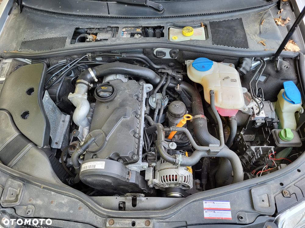 Volkswagen Passat 1.9 TDI Comfortline Family - 8