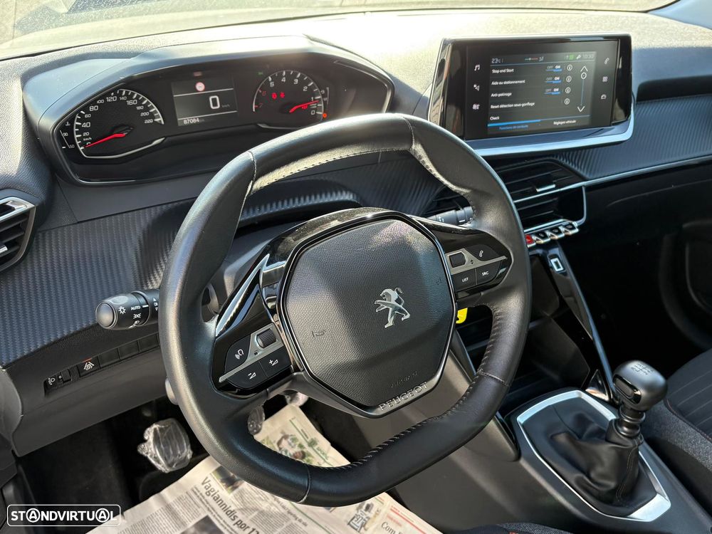 Peugeot 208 1.2 PureTech Active Pack - 8