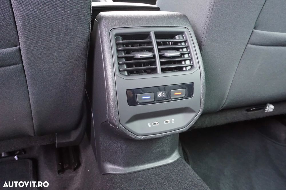 Seat Leon ST 2.0 TDI DSG7 Style - 31