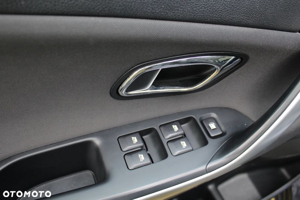 Kia Ceed 1.6 GDI Dream-Team Edition - 25