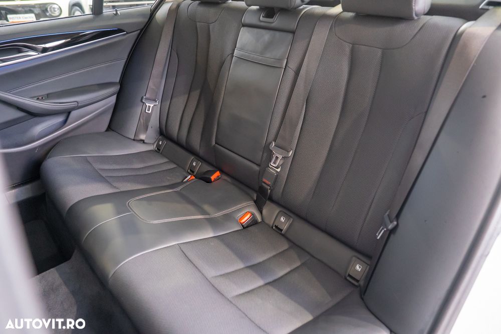 BMW Seria 5 - 21