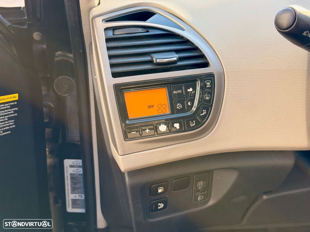 Citroën C4 Picasso 1.6 HDi Exclusive RFM CMP6 - 15