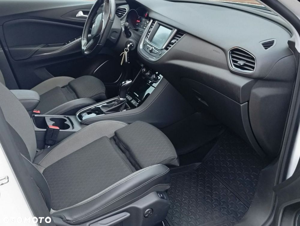 Opel Grandland X - 22