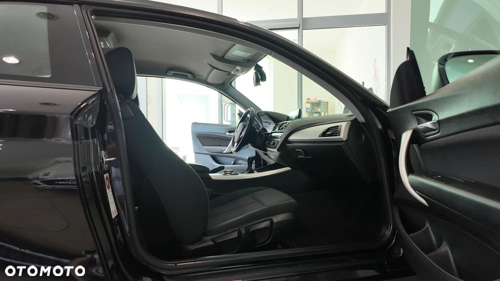 BMW Seria 1 116d EfficientDynamics Edition Urban Line - 33