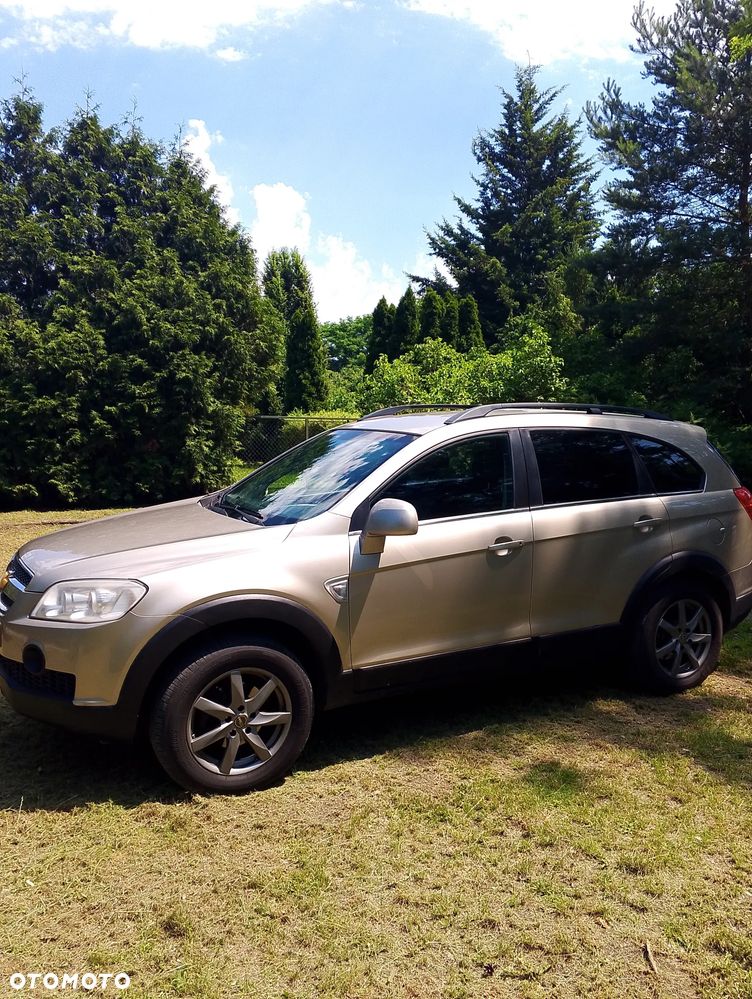 Chevrolet Captiva 2.4 LS - 2