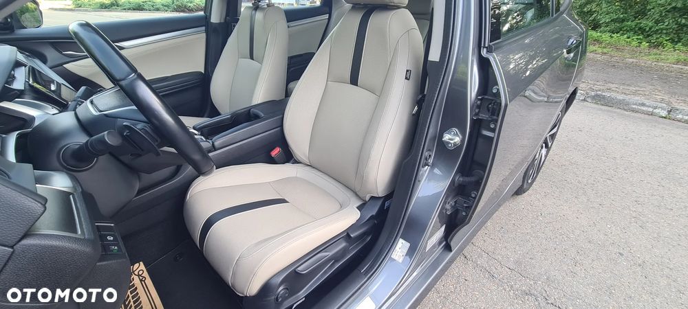 Honda Civic 1.5 i-VTEC Turbo CVT Sport Plus - 15