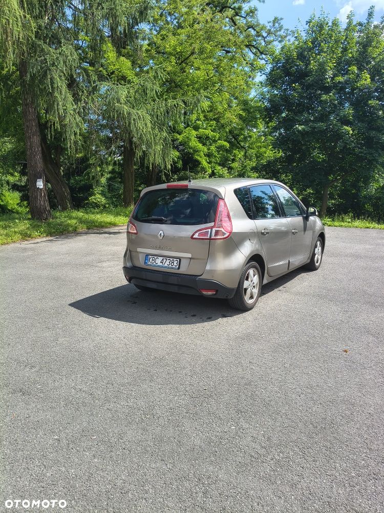 Renault Scenic - 3