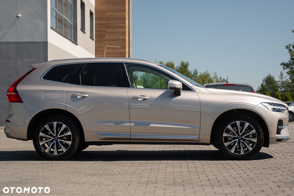 Volvo XC 60 B4 D AWD Geartronic Inscription - 17