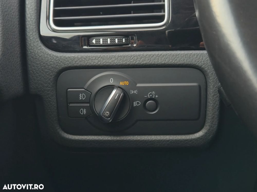 Volkswagen Touareg 3.0 V6 TDI SCR Blue Motion DPF Automatik Executive Edition - 16