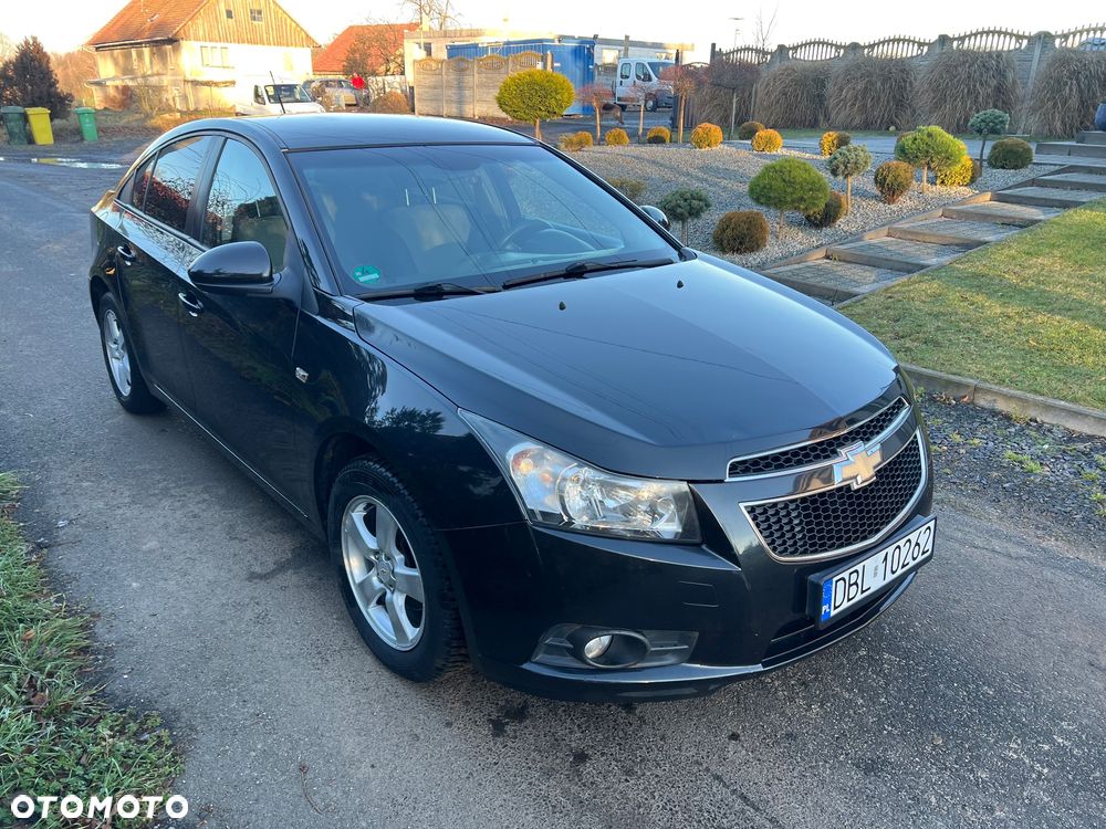 Chevrolet Cruze 1.6 - 6