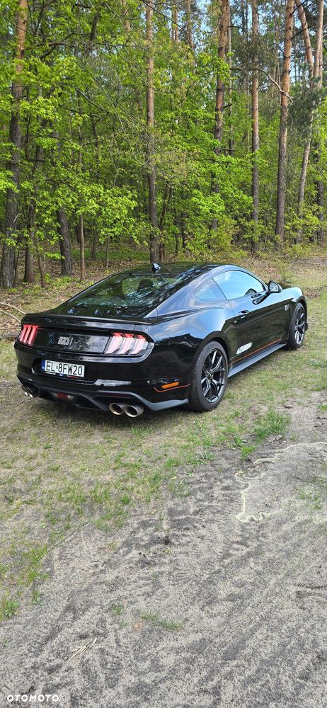Ford Mustang - 8