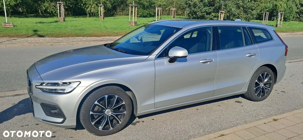 Volvo V60 D4 Momentum Pro - 4