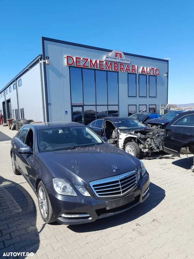 Dezmembram Mercedes-Benz E Class W212 2.2 CDI an fabr. 2012 - 1
