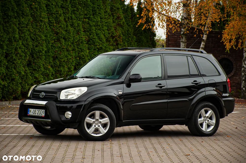 Toyota RAV4 2.0 VVT-i 4x4 - 25