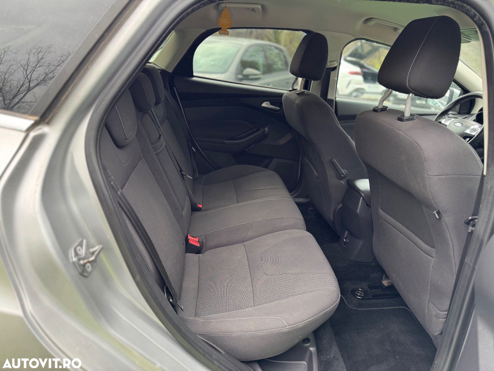 Ford Focus - 9