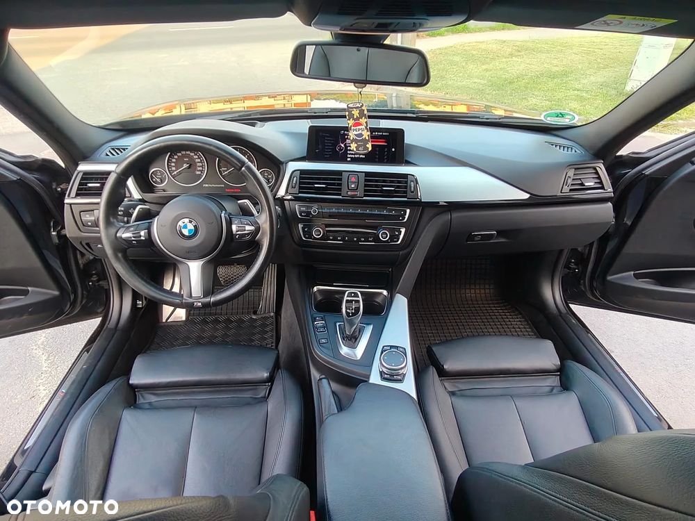 BMW Seria 3 320d xDrive Sport Line - 20