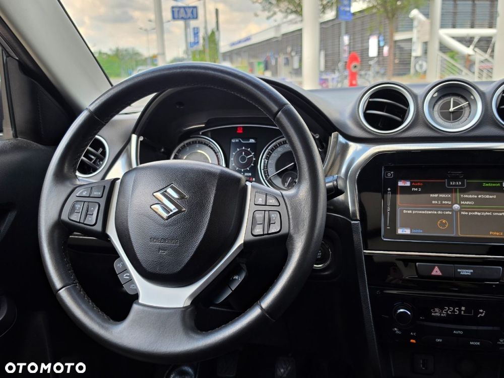 Suzuki Vitara - 24