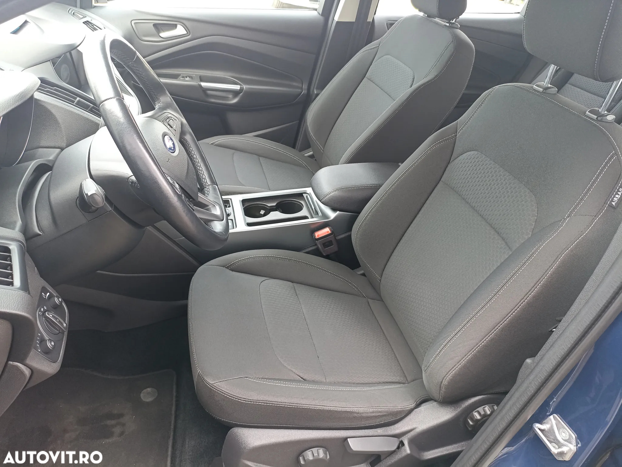 Ford Kuga 1.5 EcoBoost 4WD Aut. Trend - 11