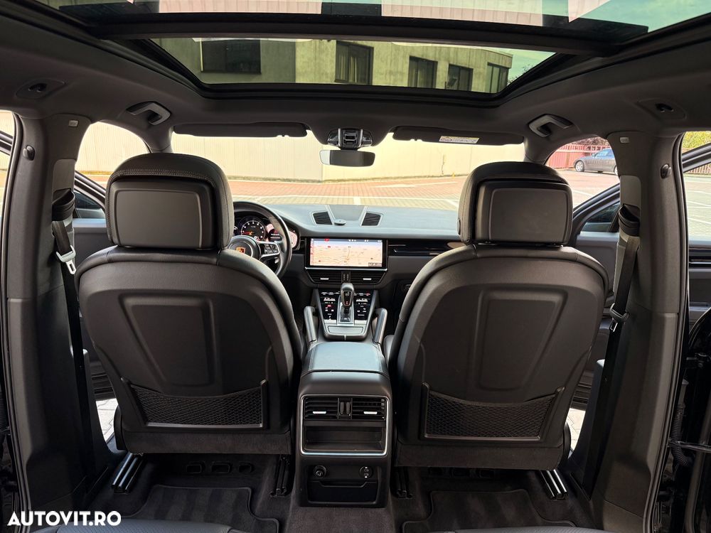 Porsche Cayenne Tiptronic S - 22