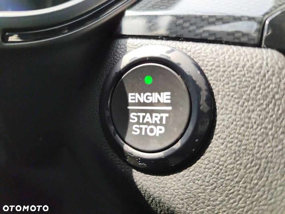 Ford Kuga - 23