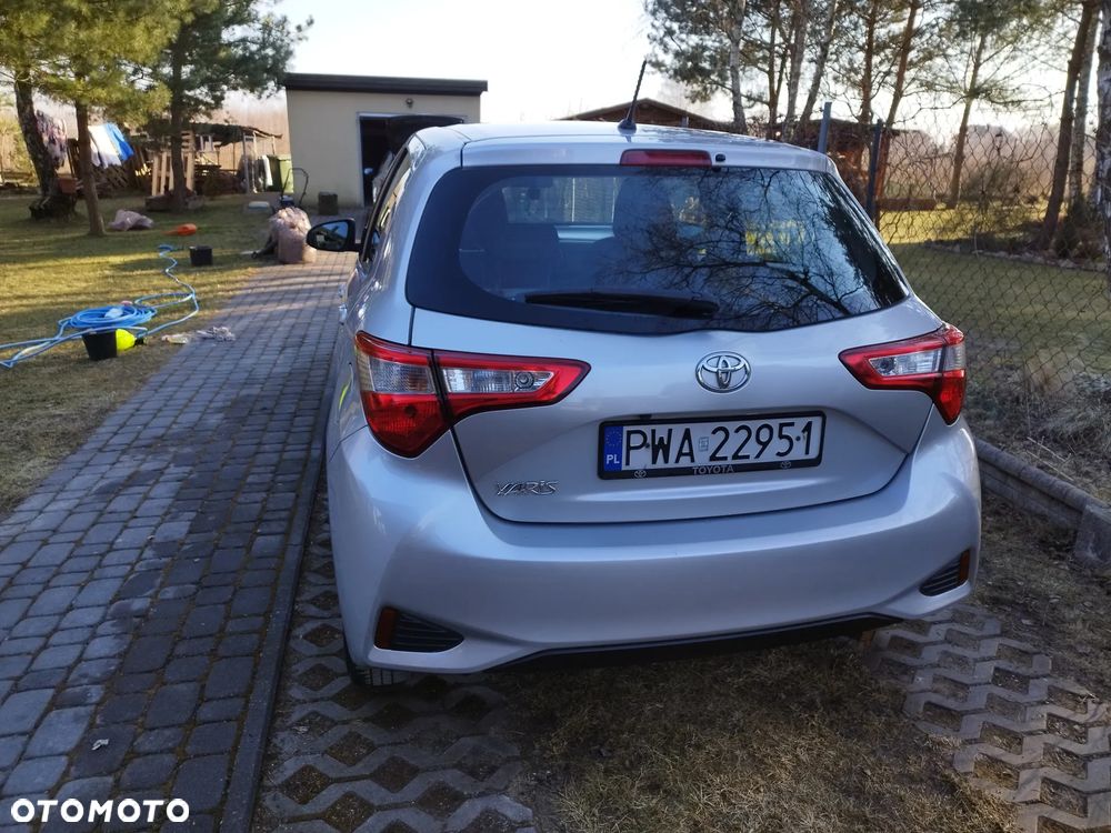 Toyota Yaris 1.5 Active - 2
