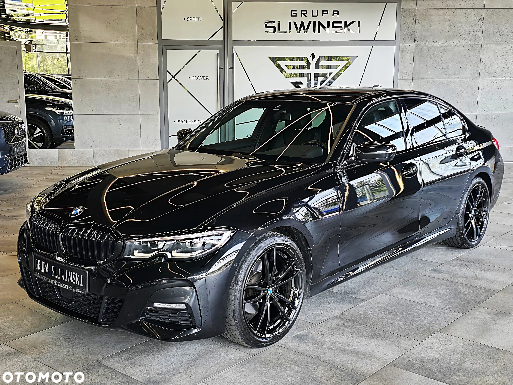 BMW Seria 3 320d xDrive M Sport sport - 2