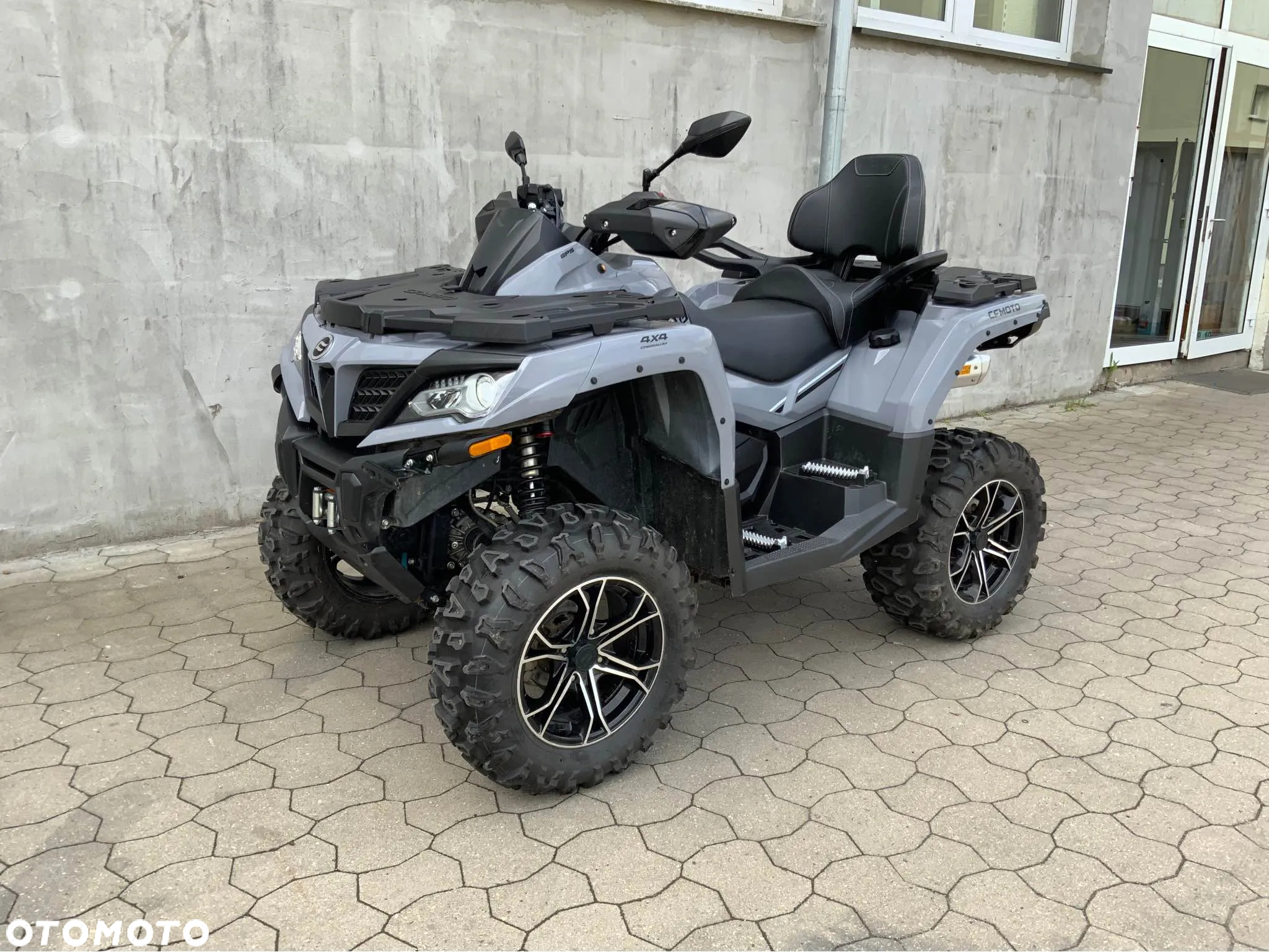 CFMoto CForce