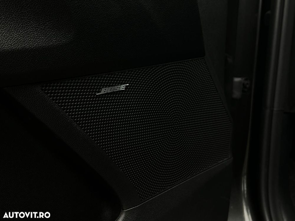 Kia Sorento 1.6 T-GDI HEV 6AT 4x4 5P Premium+ - 23