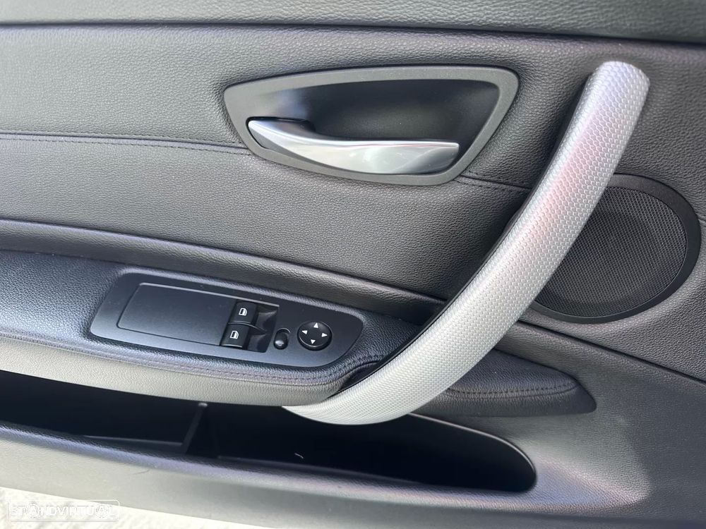 BMW 120 d Limited Edition Lifestyle c/ M Sport Pack - 18