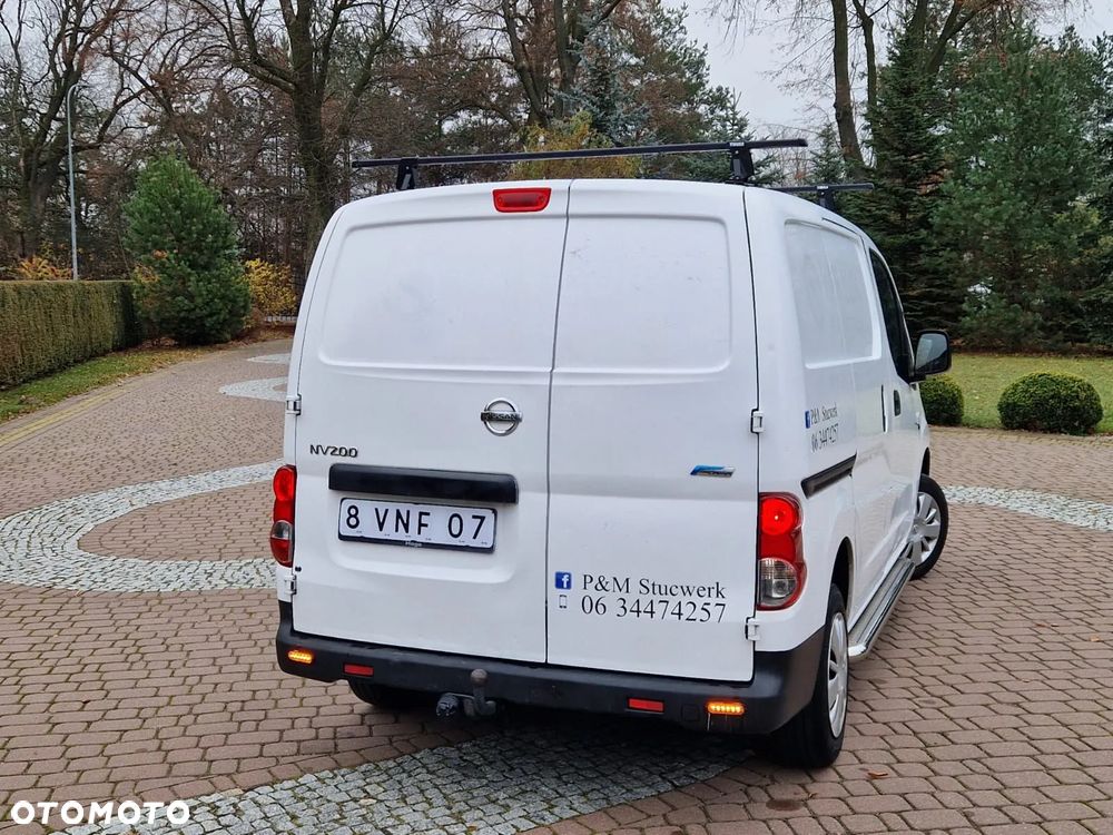 Nissan NV200 - 14