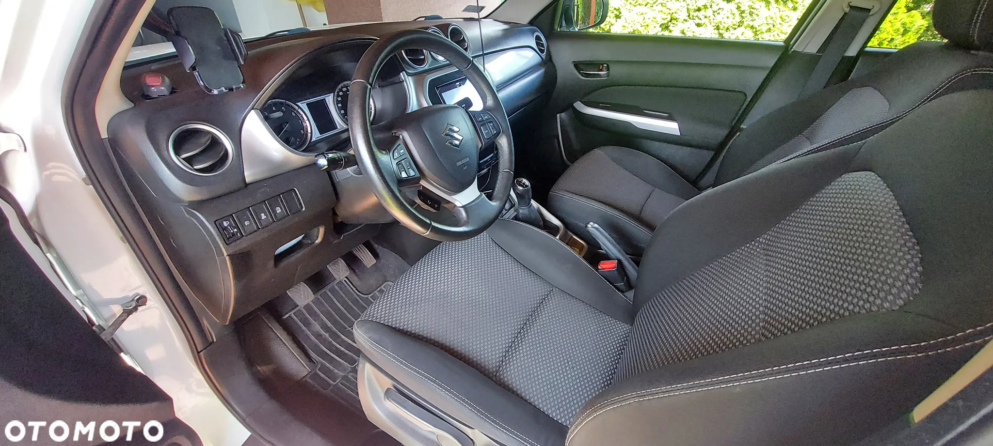 Suzuki Vitara 1.6 Premium 2WD - 6