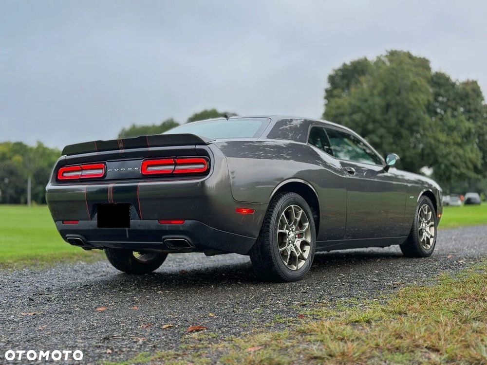 Dodge Challenger ver-3-6-gt-plus-awd - 9